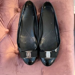 Ferragamo Varina Patent Ballet flats